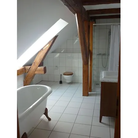 Old Customs House Apartment *